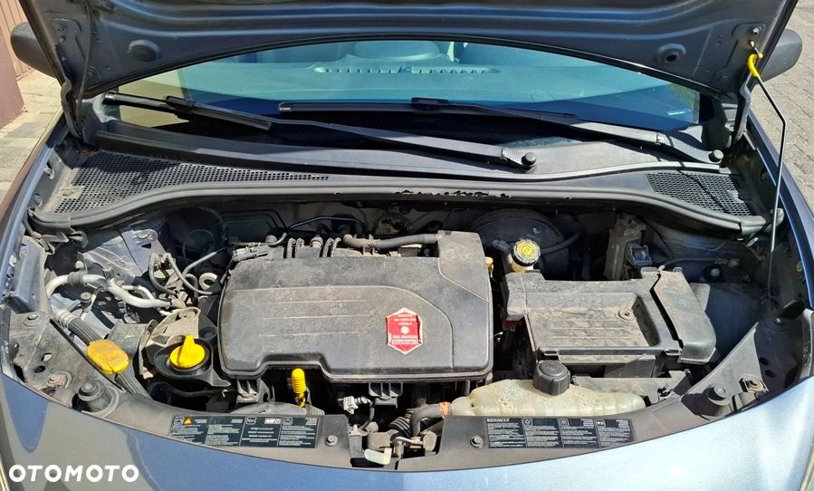 Renault Clio 1.2 16V Expression - 27