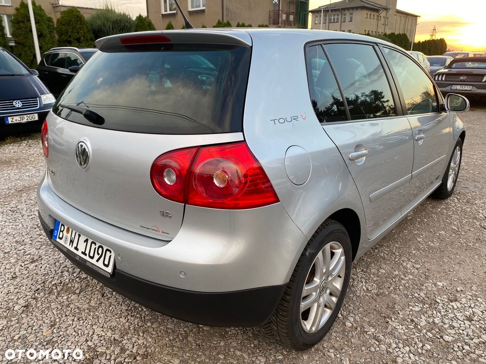 Volkswagen Golf 1.6 United - 6