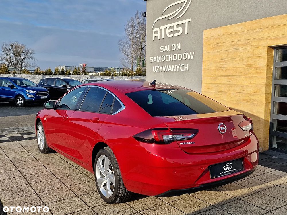 Opel Insignia 1.5 - 3
