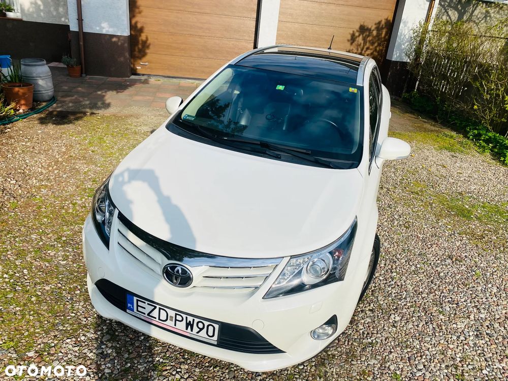 Toyota Avensis 2.0 D-4D Sol - 3