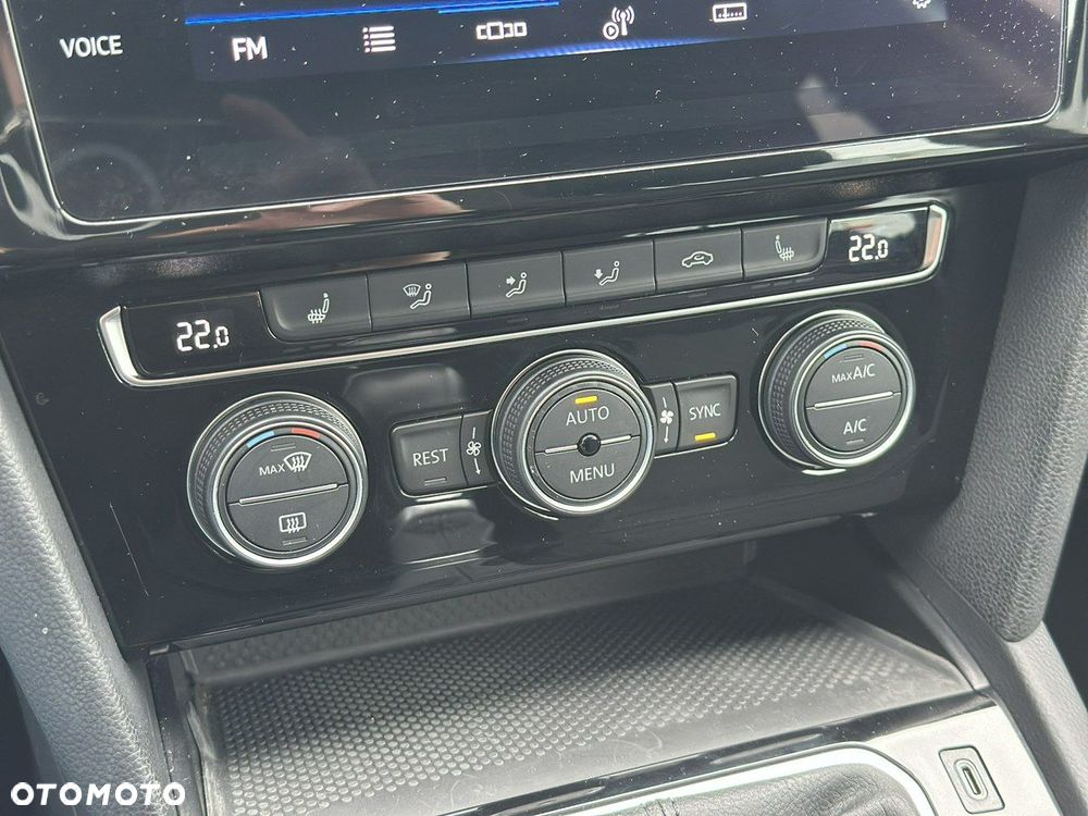 Volkswagen Passat 2.0 TDI EVO Business - 18
