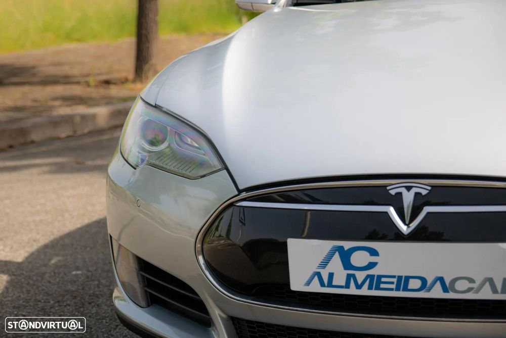 Tesla Model S 70D AWD - 29
