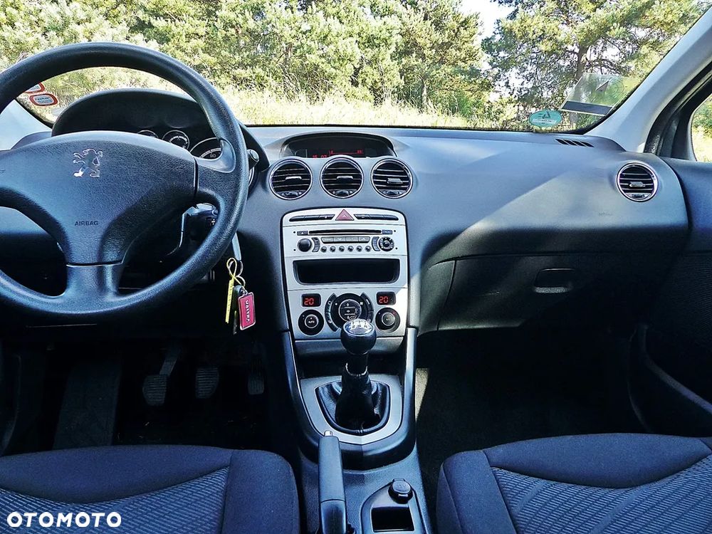 Peugeot 308 120 VTi Millesim 200 - 36