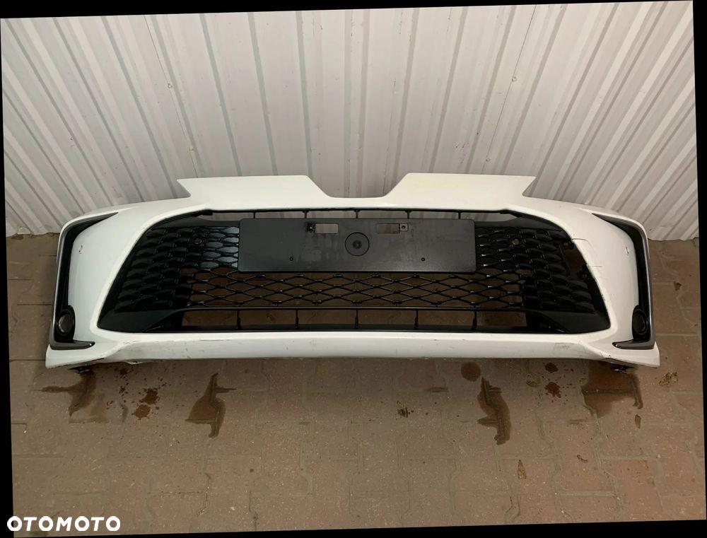 TOYOTA COROLLA E21 SEDAN LIFT 2022- ZDERZAK PRZOD PRZEDNI KRATKA ATRAPA GRILL LISTWA NAKŁADKA RAMKA NA HALOGEN - 1