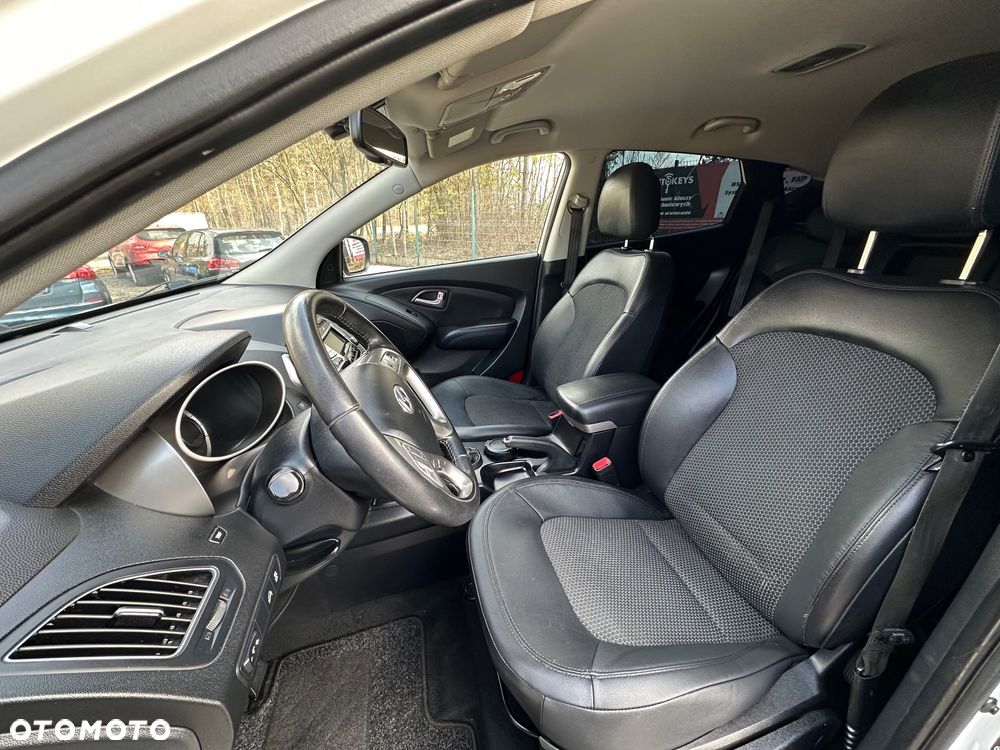 Hyundai ix35 1.7 CRDi Premium 2WD - 17