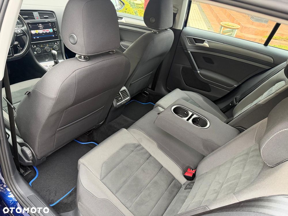 Volkswagen Golf 2.0 TDI SCR 4Motion DSG Highline - 6