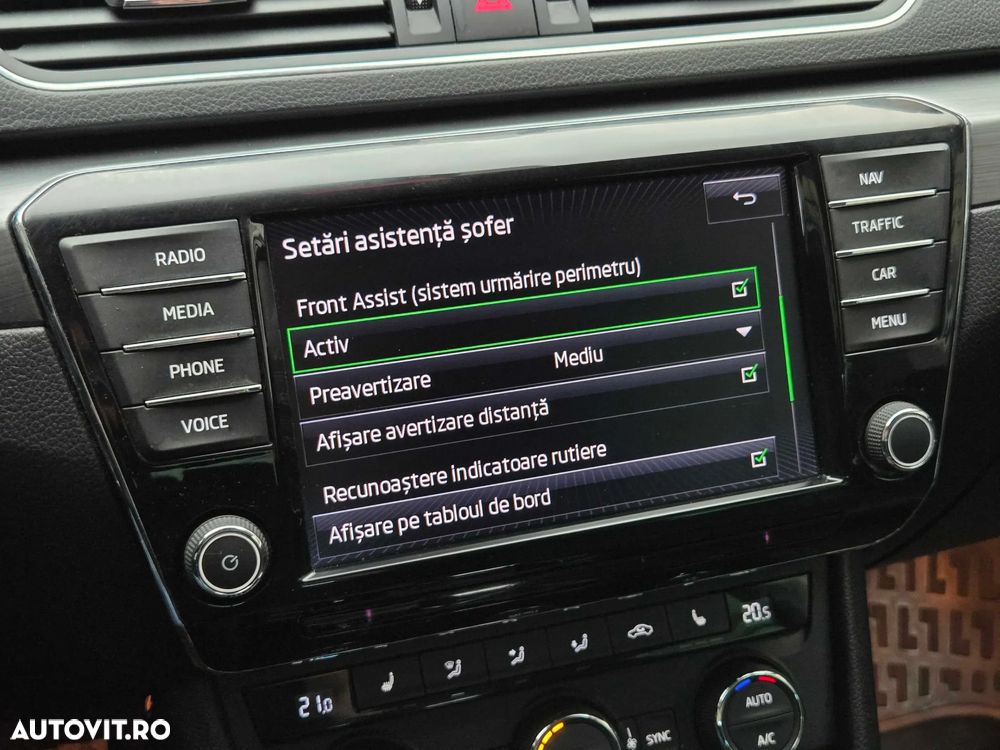 Skoda Superb 2.0 TDI DSG Style - 18