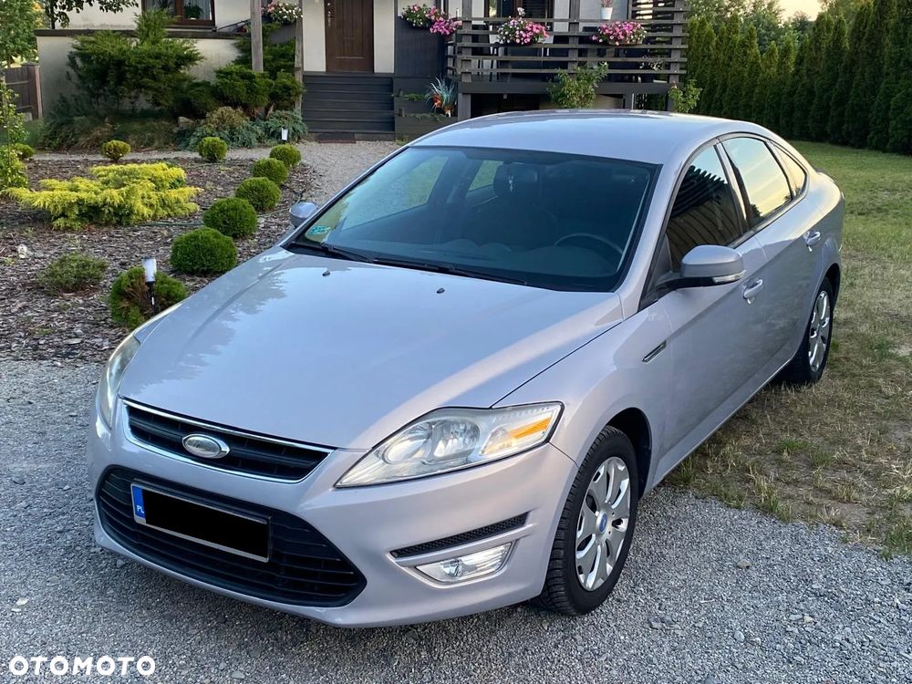 Ford Mondeo 2.0 Ghia Executive - 23
