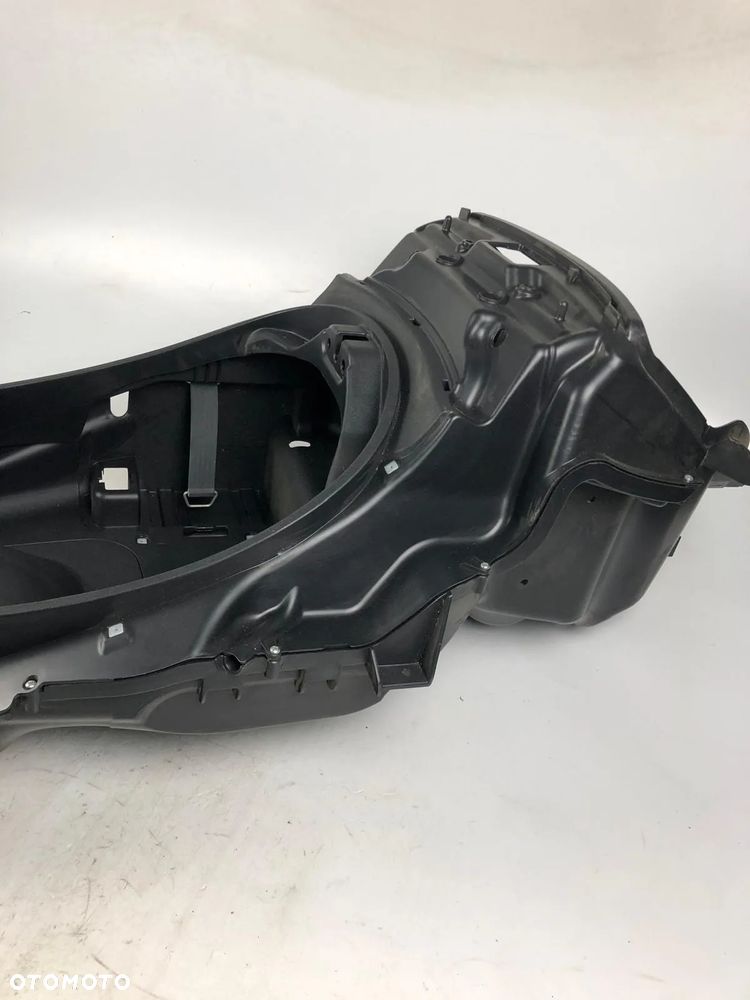 Piaggio MP3 400 530 Wypełnienie Kufer Schowek Pod Siedzenie - 2