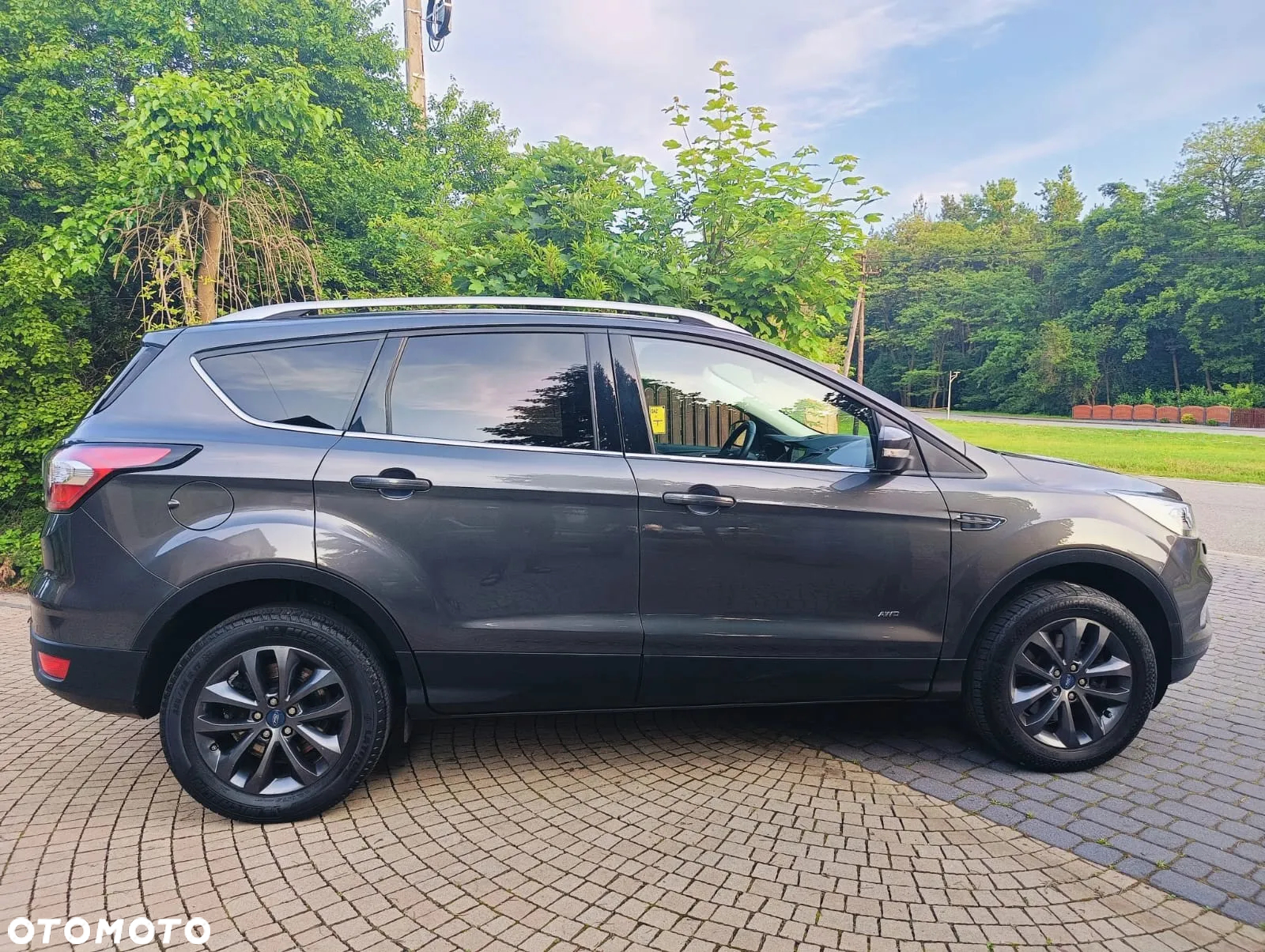 Ford Kuga 2.0 TDCi AWD Titanium - 16