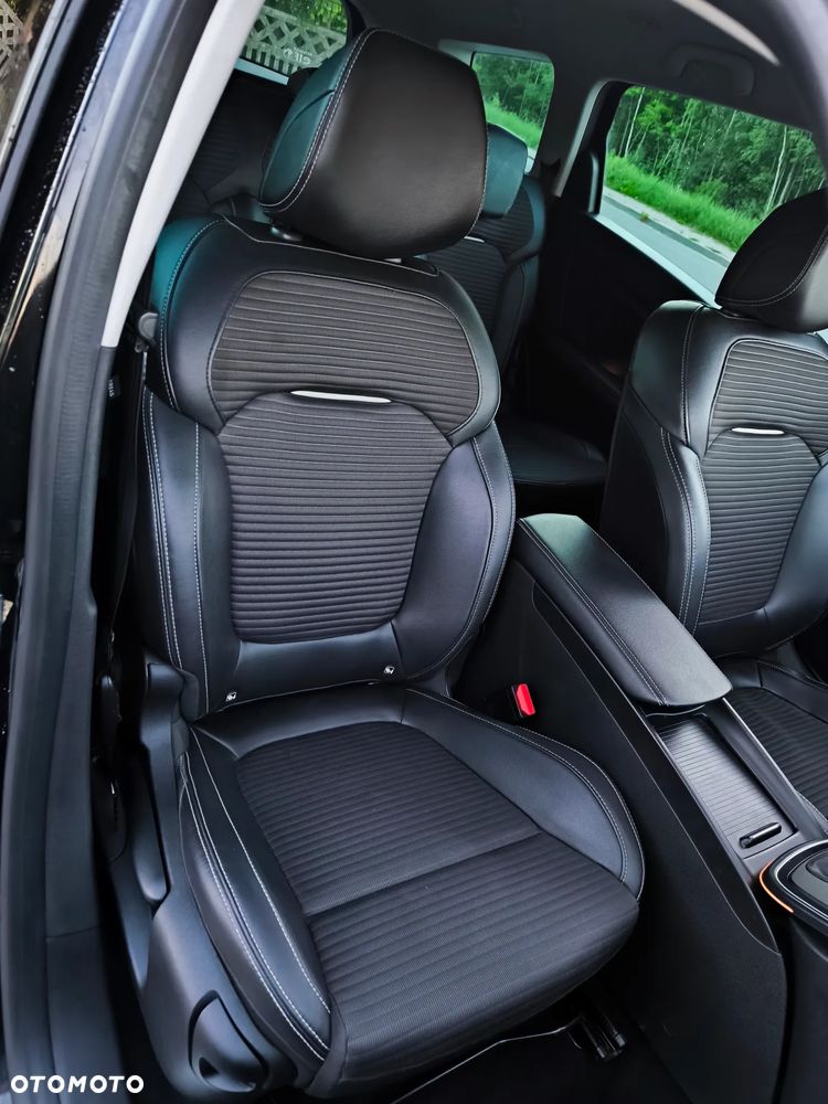 Renault Grand Scenic Gr 1.3 TCe Energy Bose - 12