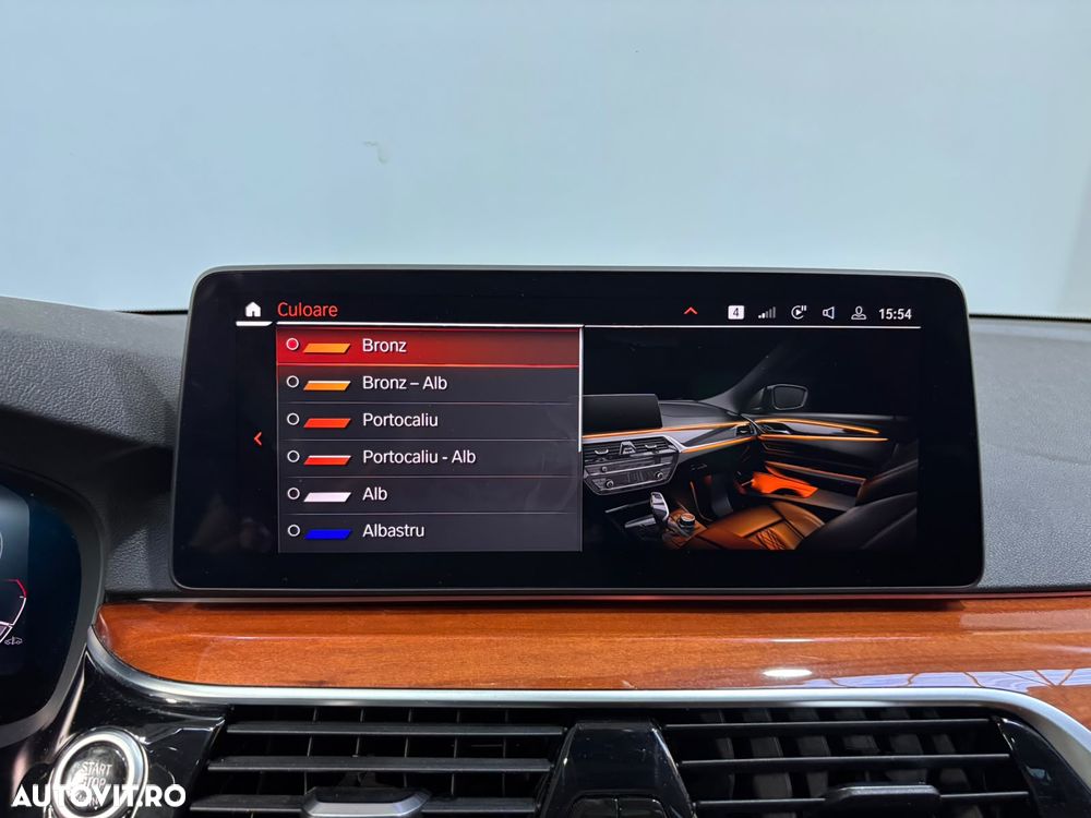 BMW Seria 5 540d xDrive AT MHEV - 29