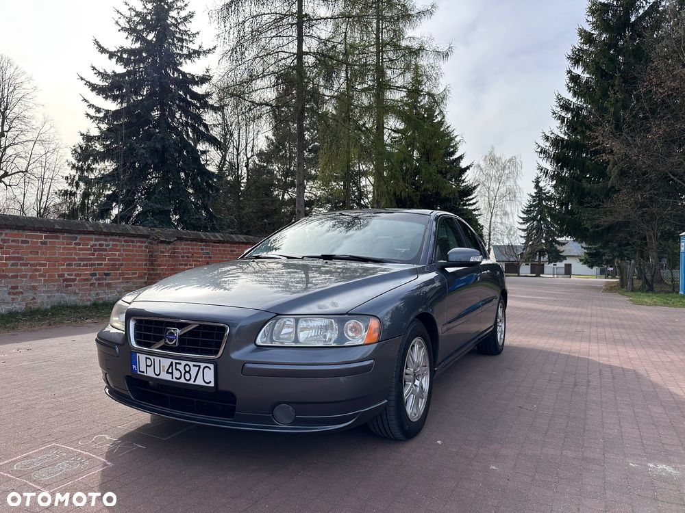 Volvo S60 2.4D Momentum - 2