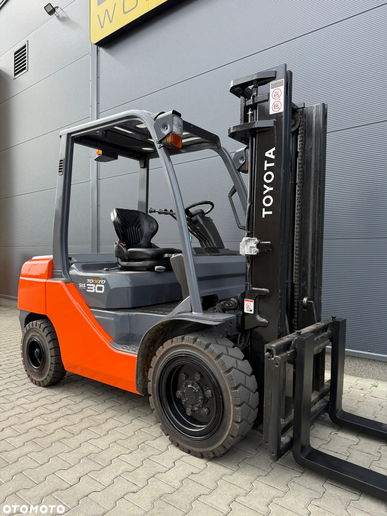 Toyota 02-8FDF30 - 3
