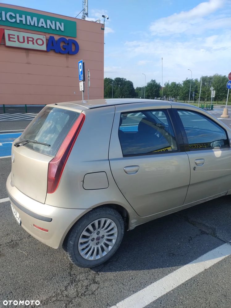 Fiat Punto - 5