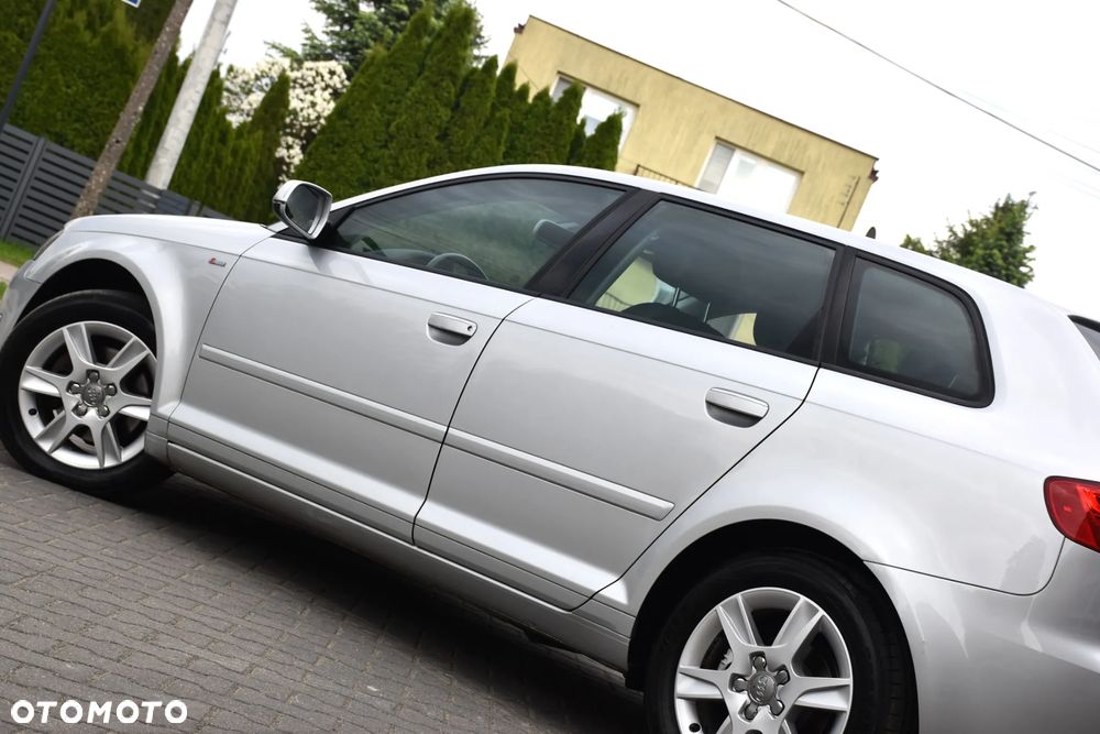 Audi A3 Sportback 2.0 TDI DPF S line Sportpaket - 29