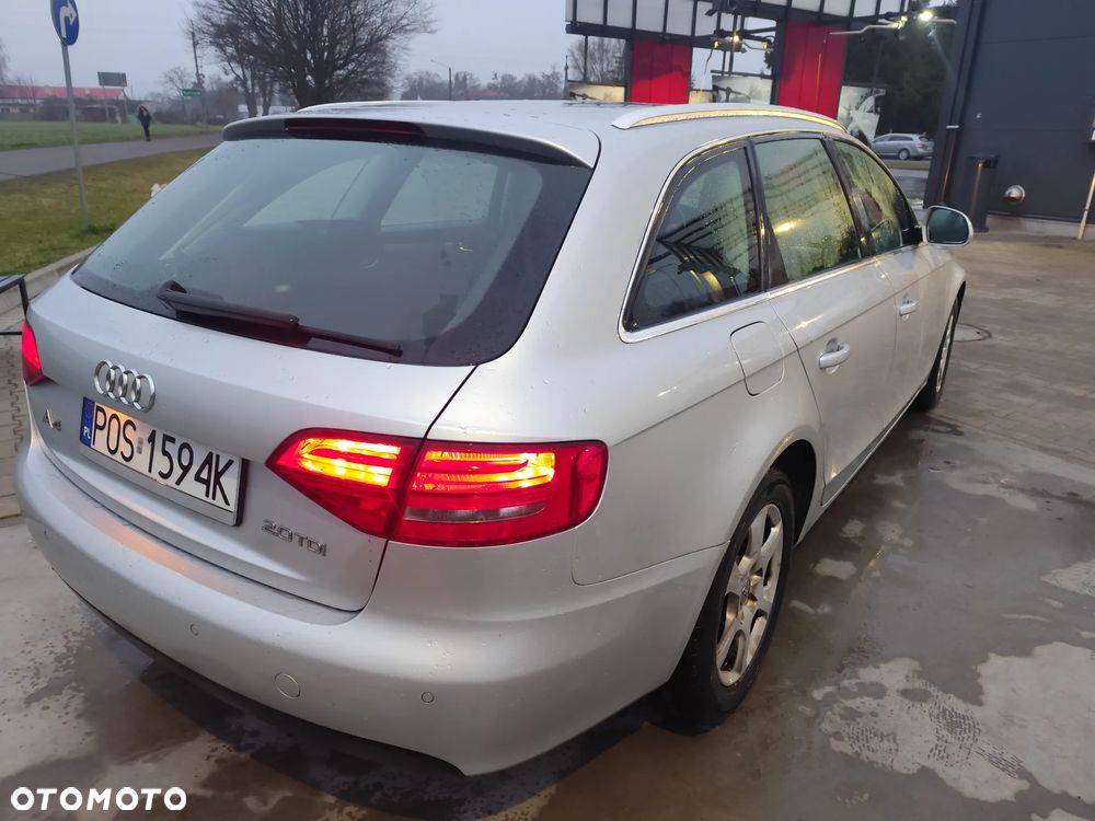 Audi A4 Avant - 14