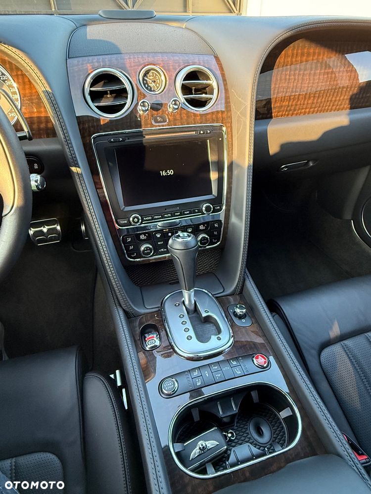 Bentley Continental GT V8 - 9