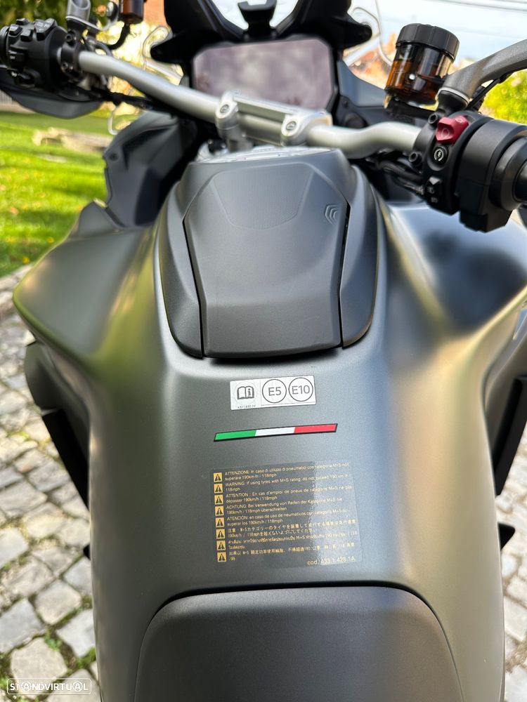 Ducati Multistrada V4S - 10