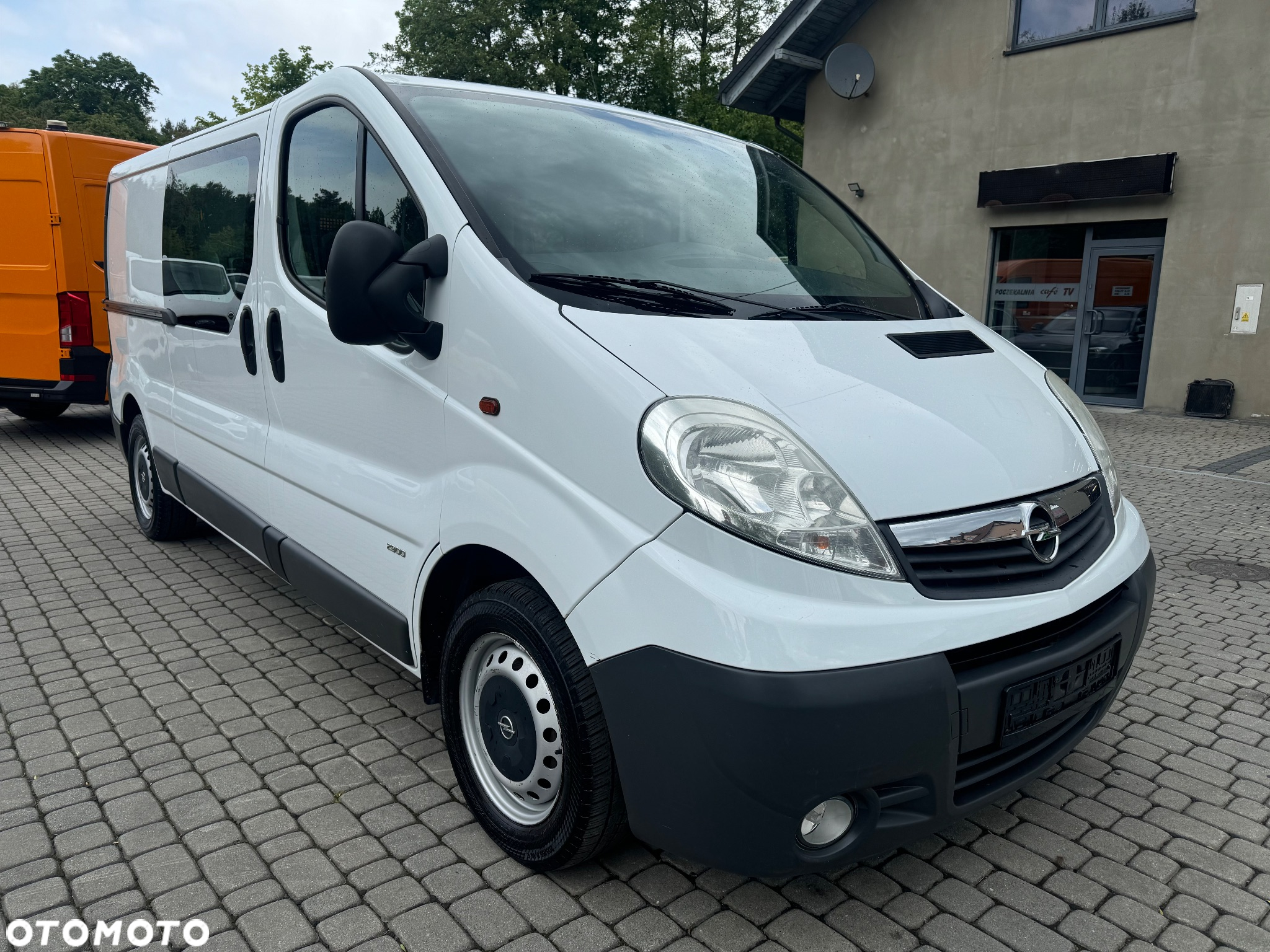 Opel Vivaro - 3
