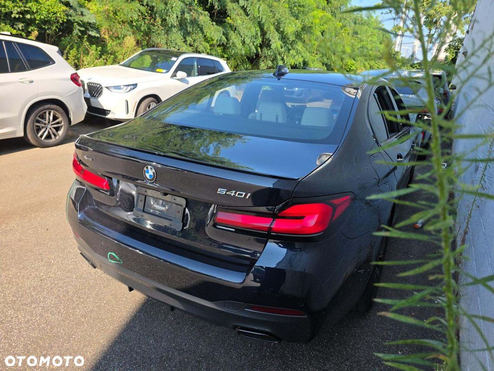 BMW Seria 5 540i xDrive M Sport Edition - 4