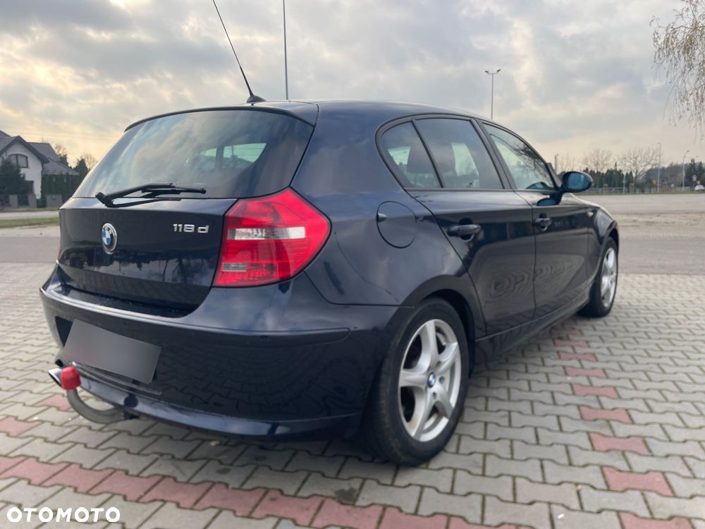 BMW Seria 1 118d - 18