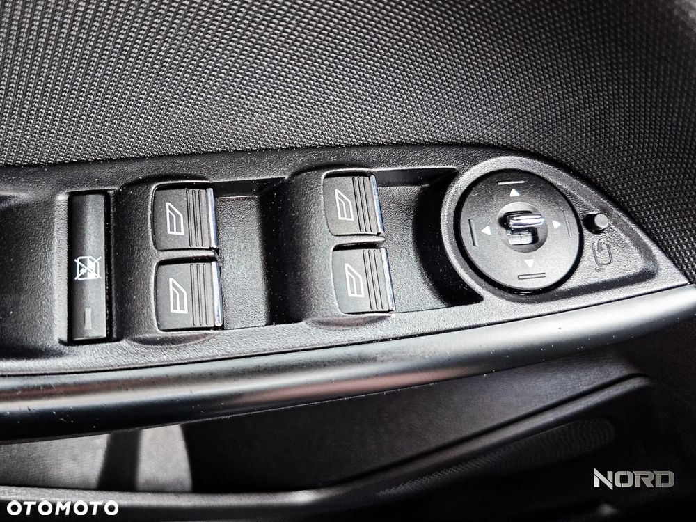Ford Focus 1.0 EcoBoost STart-Stopp-System Trend - 24