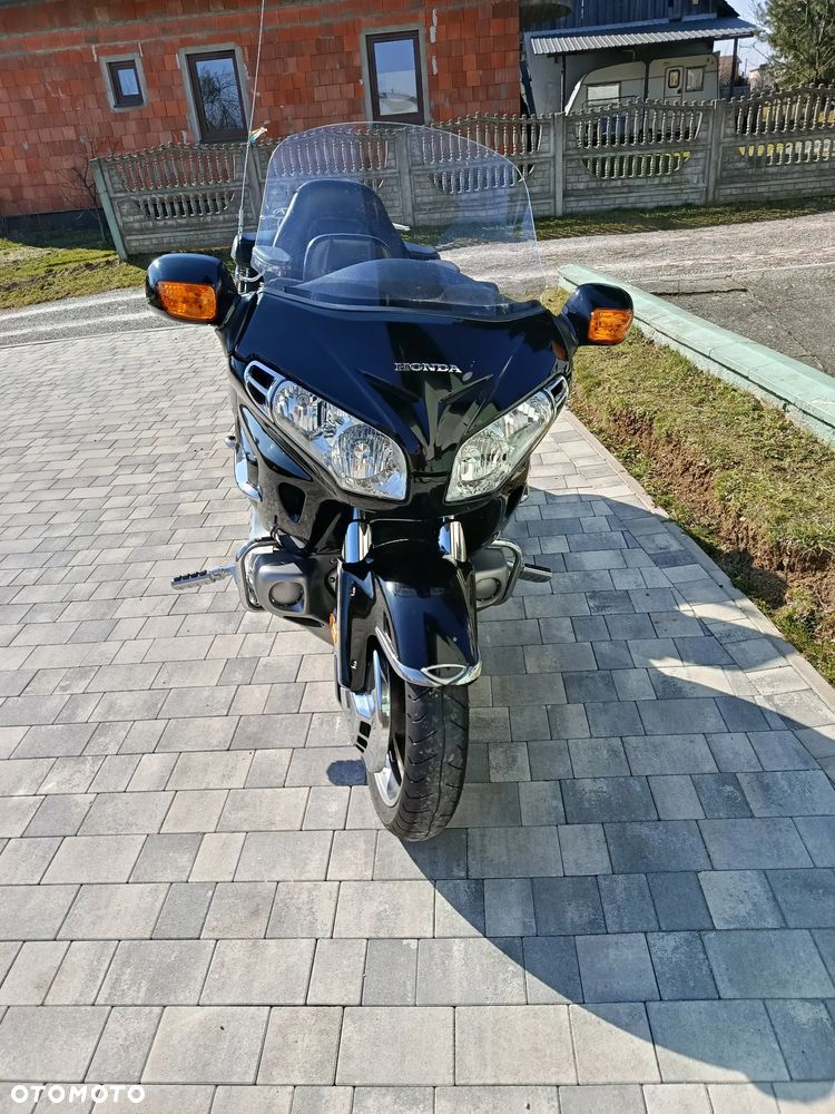 Honda GL - 2