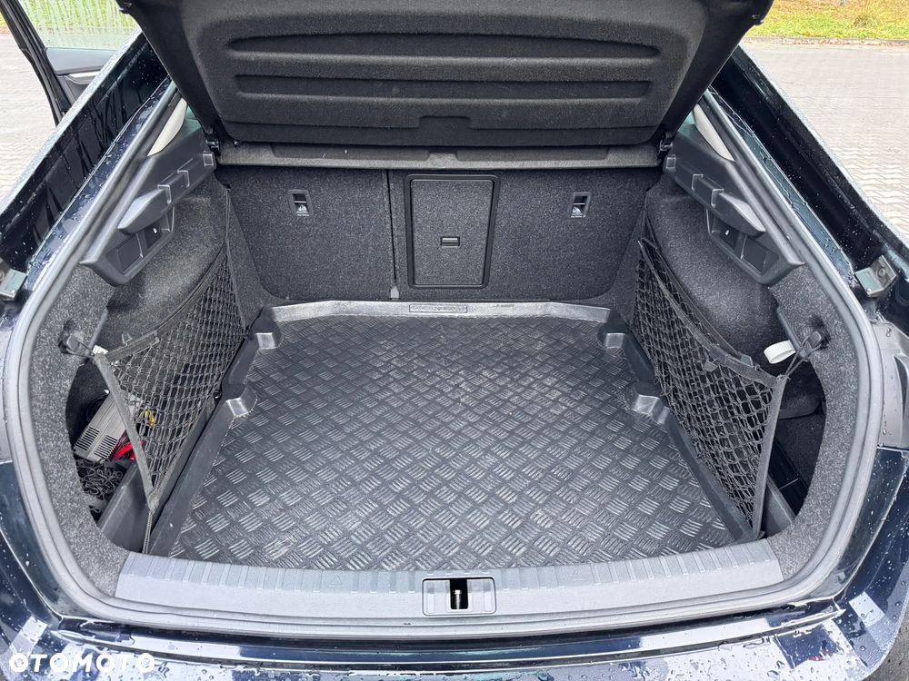 Skoda Octavia 2.0 TDI Style DSG - 10