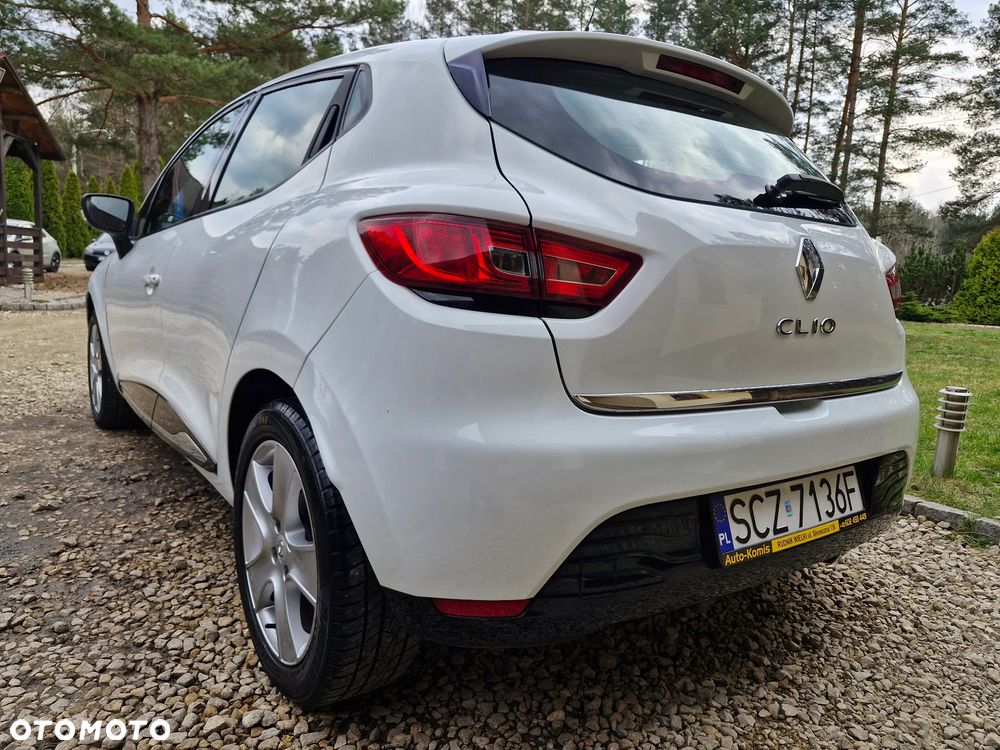 Renault Clio 1.2 16V 75 Life - 4