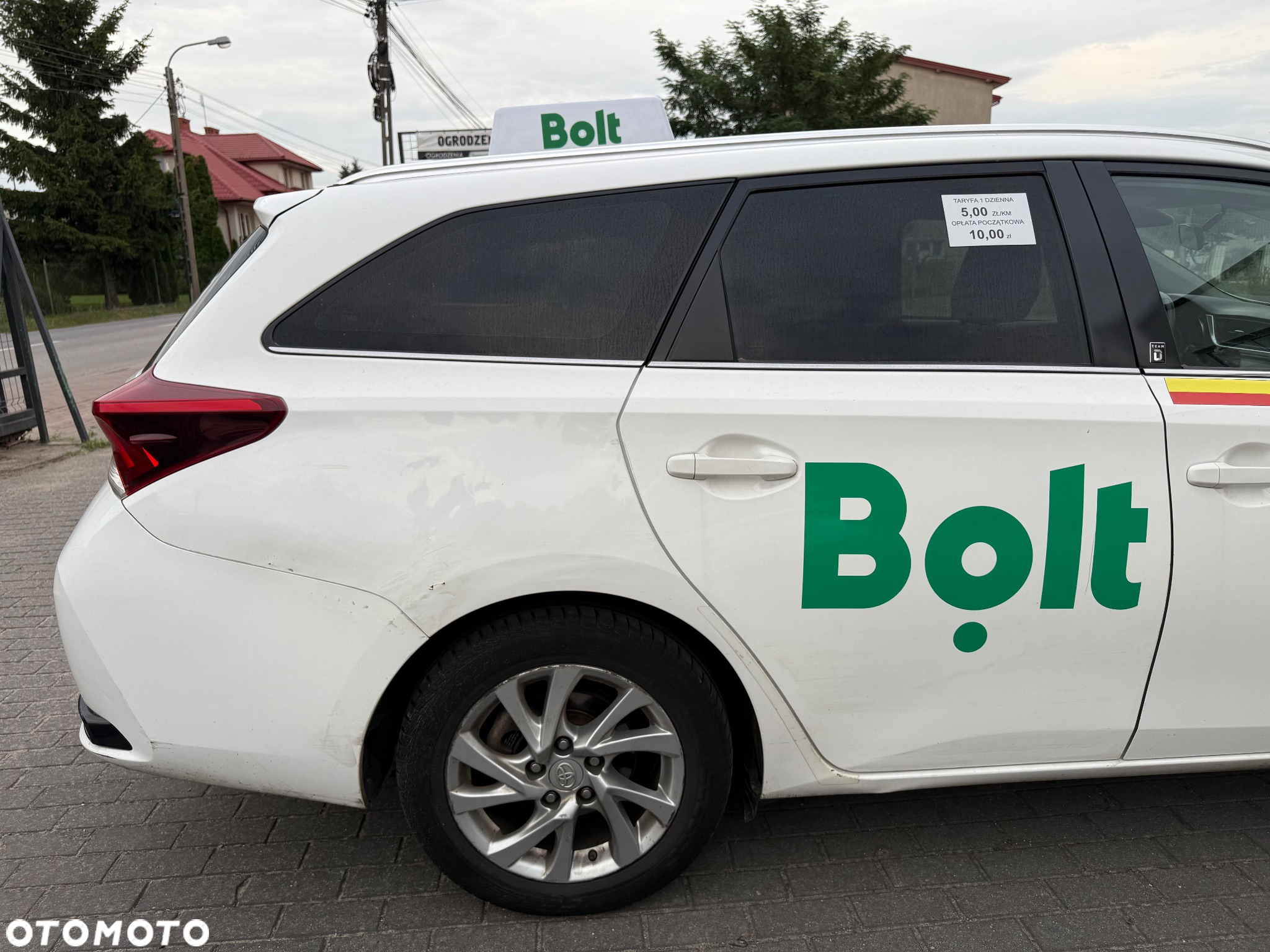 Toyota Auris Hybrid 135 Comfort - 8
