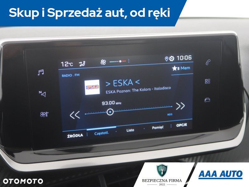 Peugeot 208 - 15