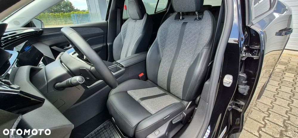 Peugeot 408 1.2 PureTech Allure S&S EAT8 - 10