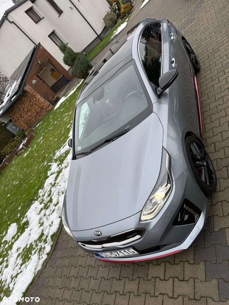 Kia ProCeed 1.6 T-GDI GT DCT - 9