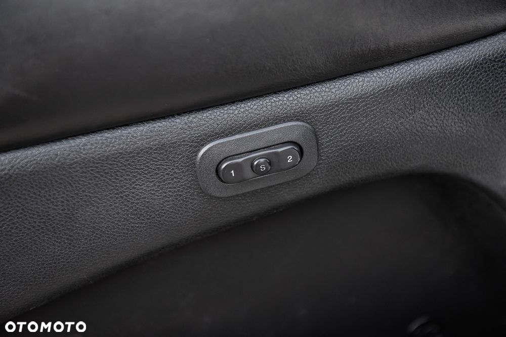 Dodge Durango - 24