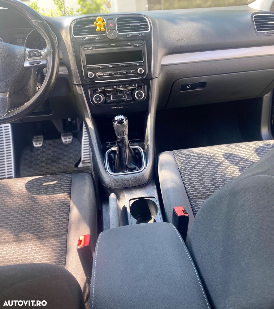 Volkswagen Golf - 5