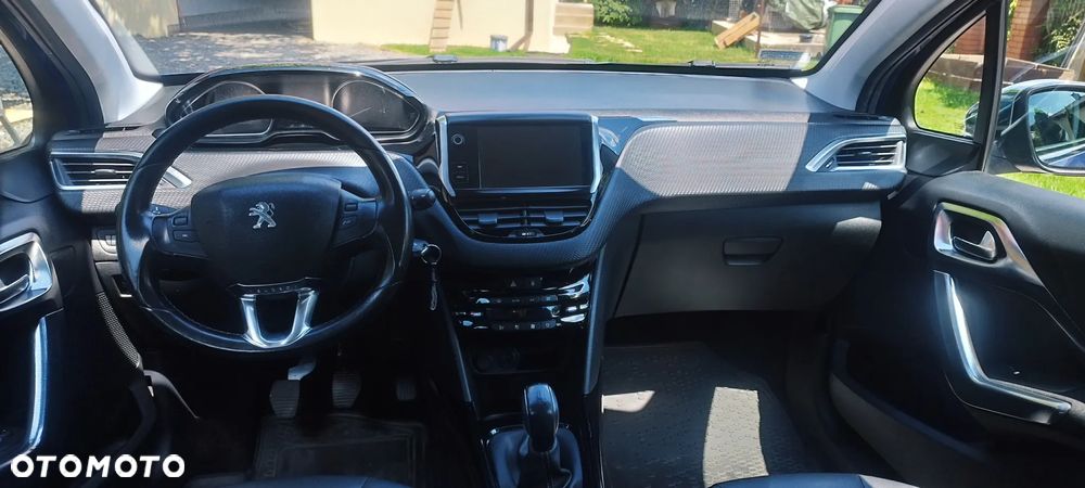 Peugeot 2008 PureTech 110 Style - 12