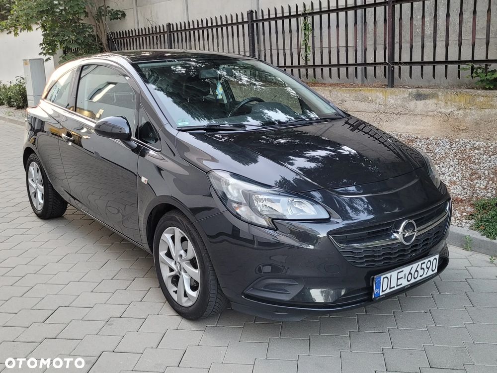 Opel Corsa 1.4 Cosmo - 1