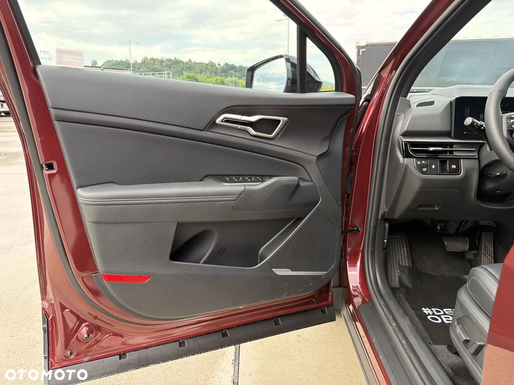 Kia Sportage 1.6 T-GDI Black Edition 2WD DCT - 11