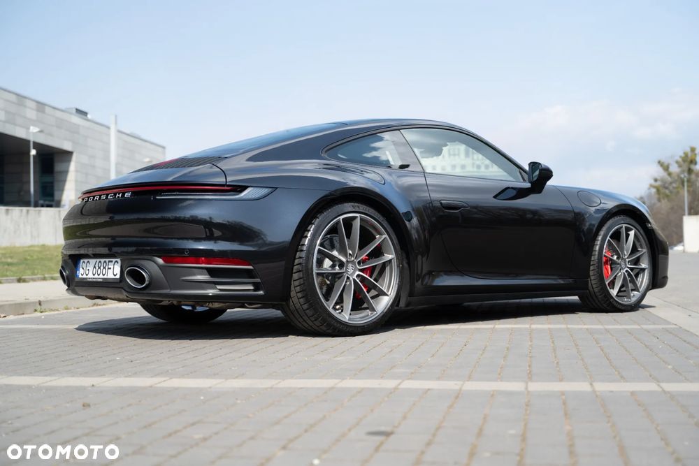 Porsche 911 Carrera S - 7