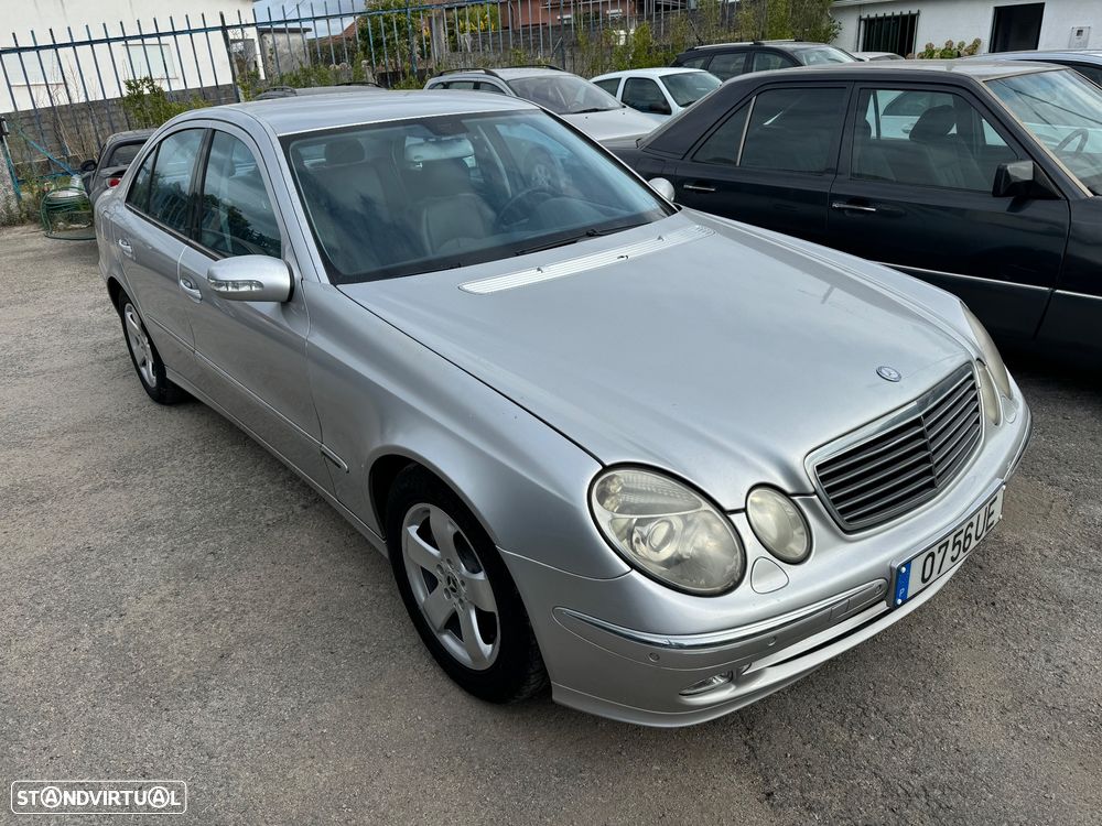 Mercedes-Benz E 220 CDi Avantgarde - 26