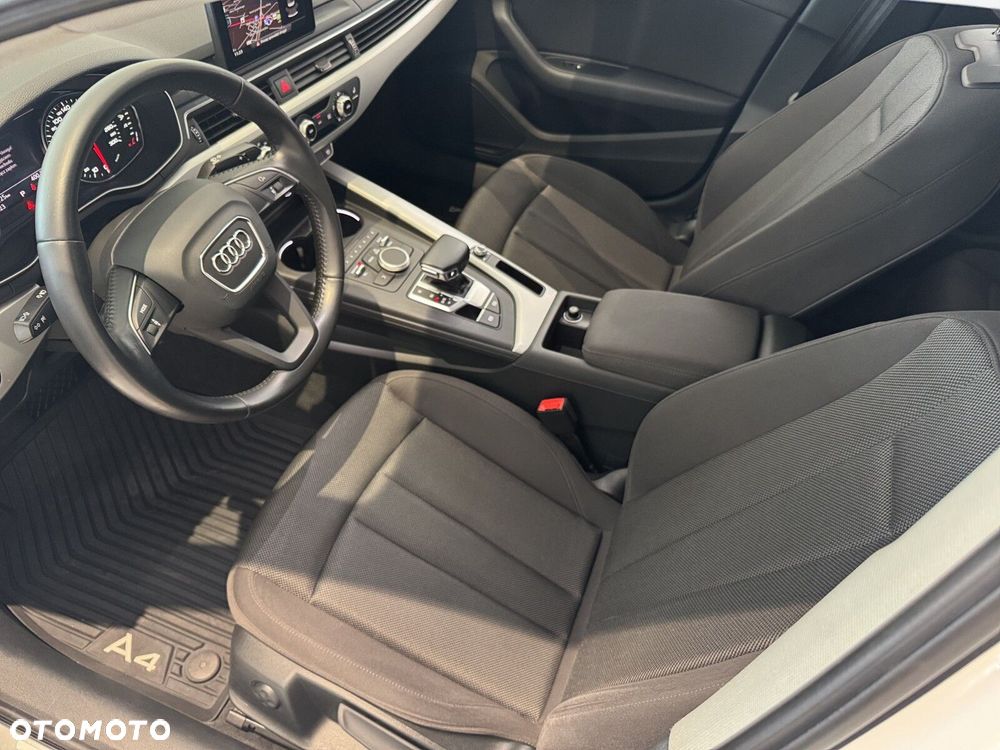 Audi A4 Limousine 1.4 TFSI S tronic - 11