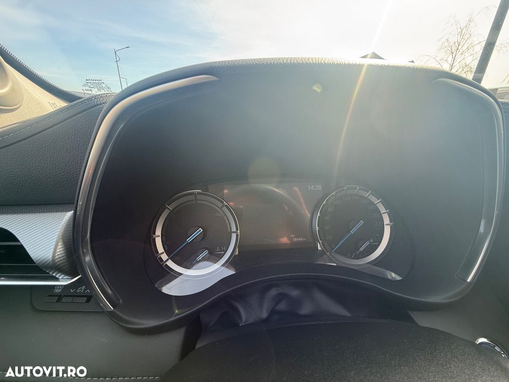 Toyota Highlander 2.5 Hybrid Luxury - 26