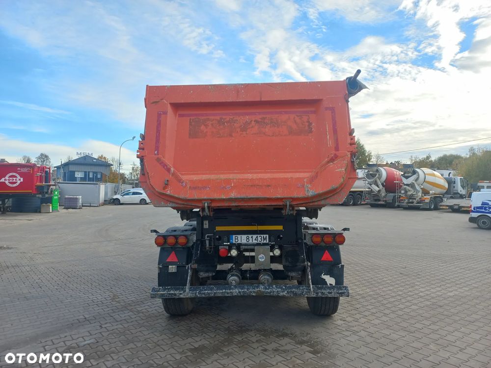 Schmitz Cargobull SKI 24 - 6
