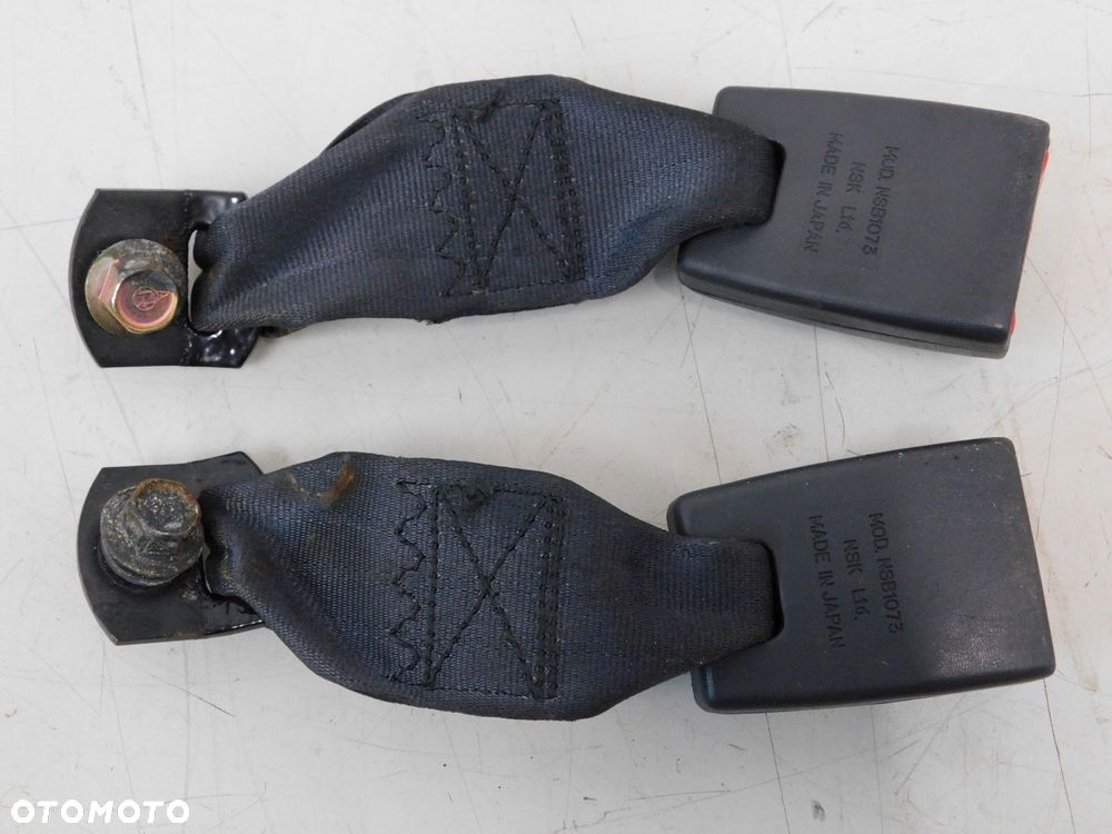 pasy bezp kpl lewy toyota celica t18 v 1.6b 92r - 2