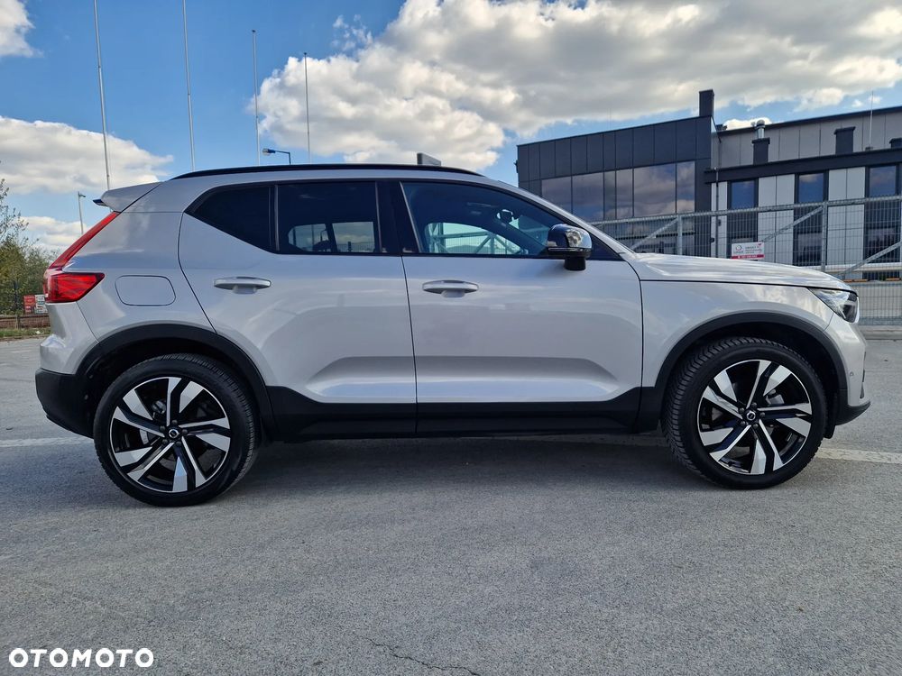 Volvo XC 40 B5 AWD Ultimate Dark - 3