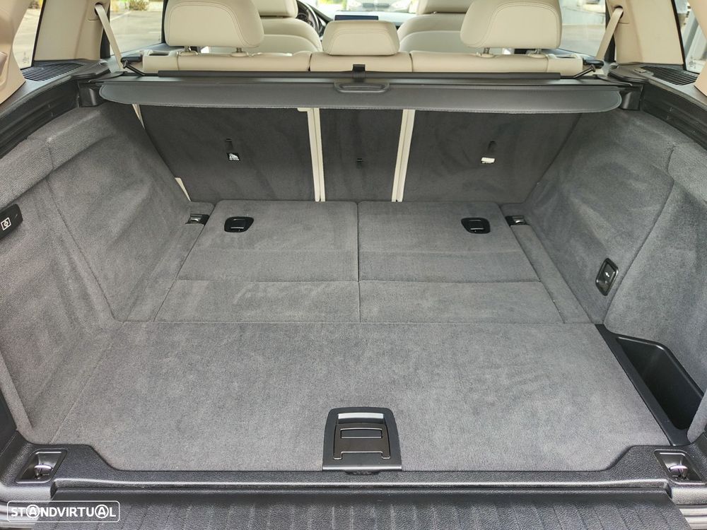 BMW X5 25 d sDrive Comfort 7L - 34