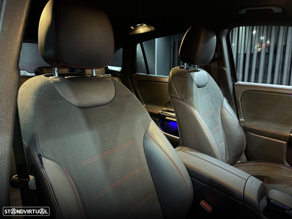 Mercedes-Benz GLA 250 e 8G-DCT AMG Line - 44