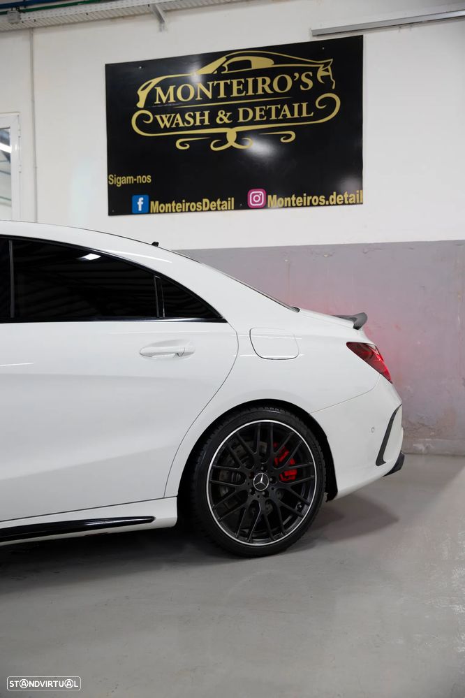 Mercedes-Benz CLA 45 AMG 4Matic Speedshift DCT 7G Night Edition - 28