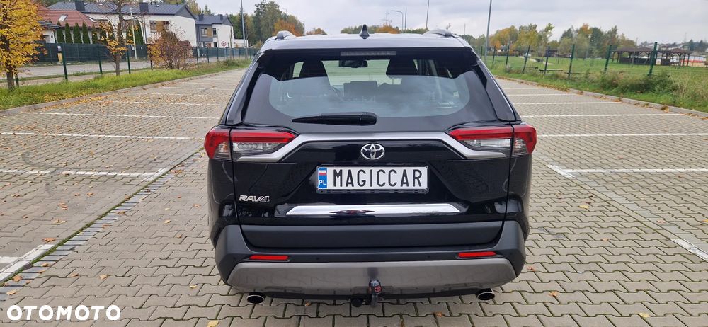 Toyota RAV4 - 4